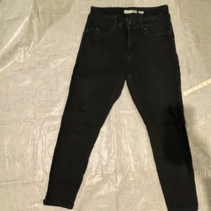 Black better butt skinny jeans